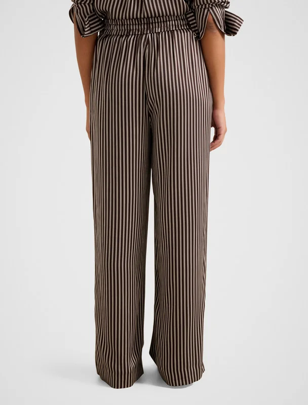 forever new  JENNA Drawstring Waist Wide Leg Pants for Women | Best Price UAE